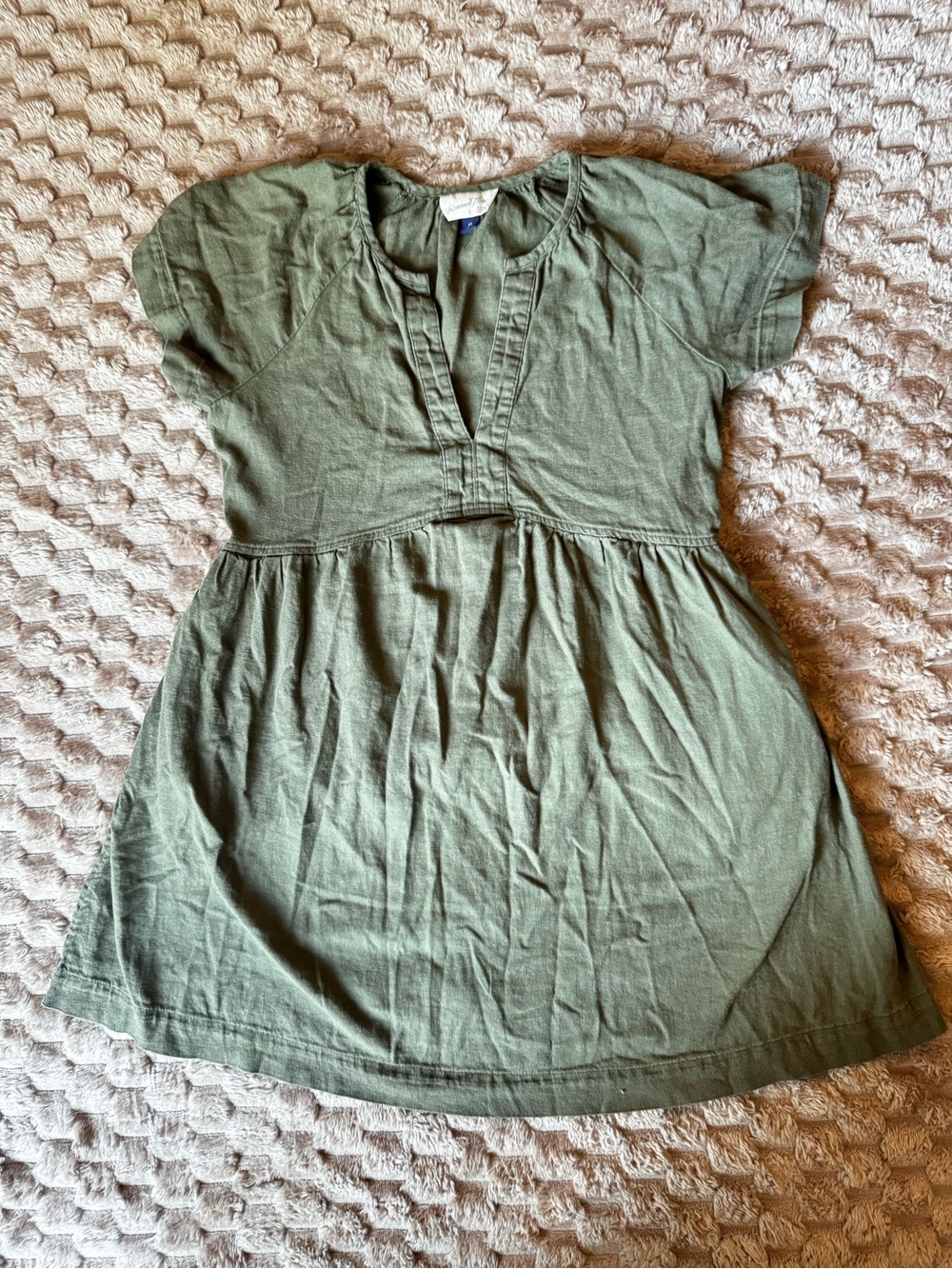 Universal Thread Women’s Olive Green Short Sleeve Casual Dress